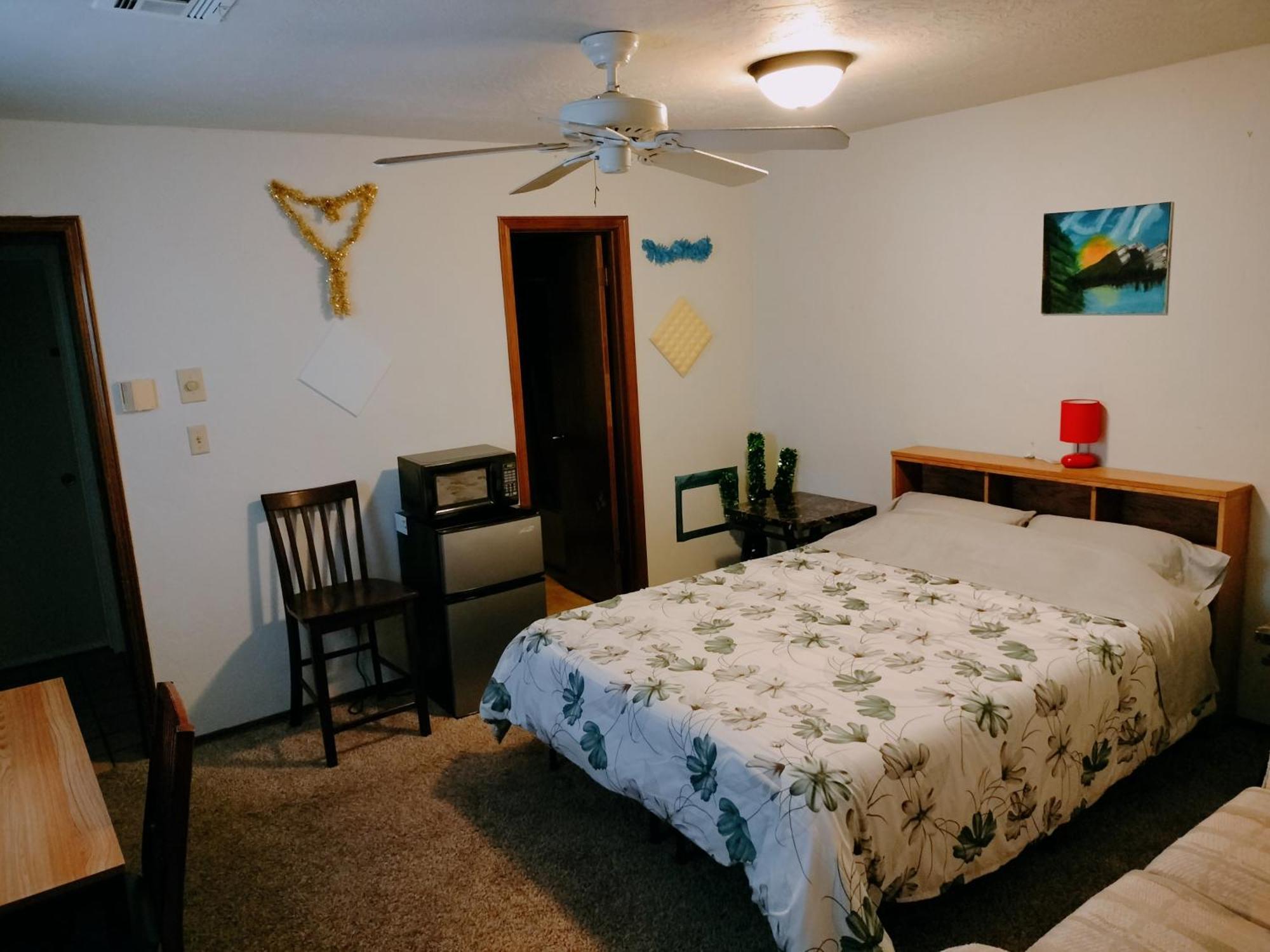 Golden Sunflower'S Apt B1 Lawton Buitenkant foto